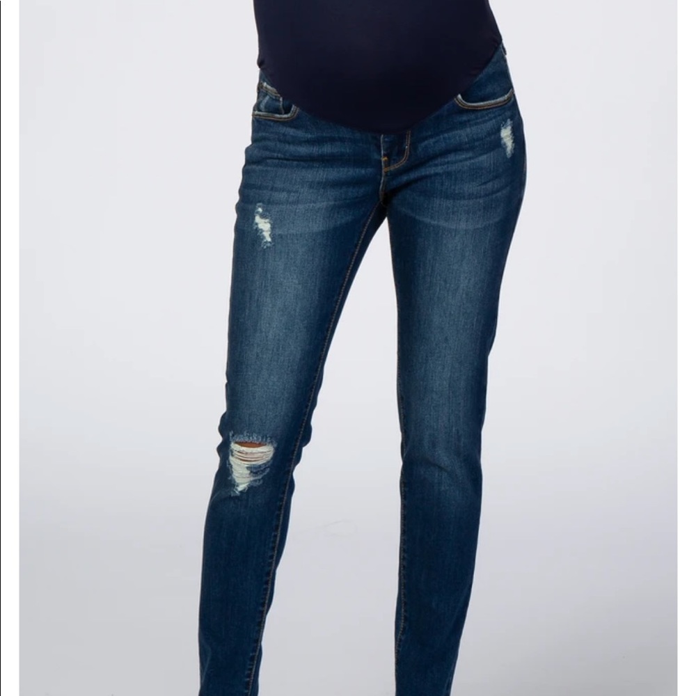 NWT Pink Blush Maternity Ripped Jeans